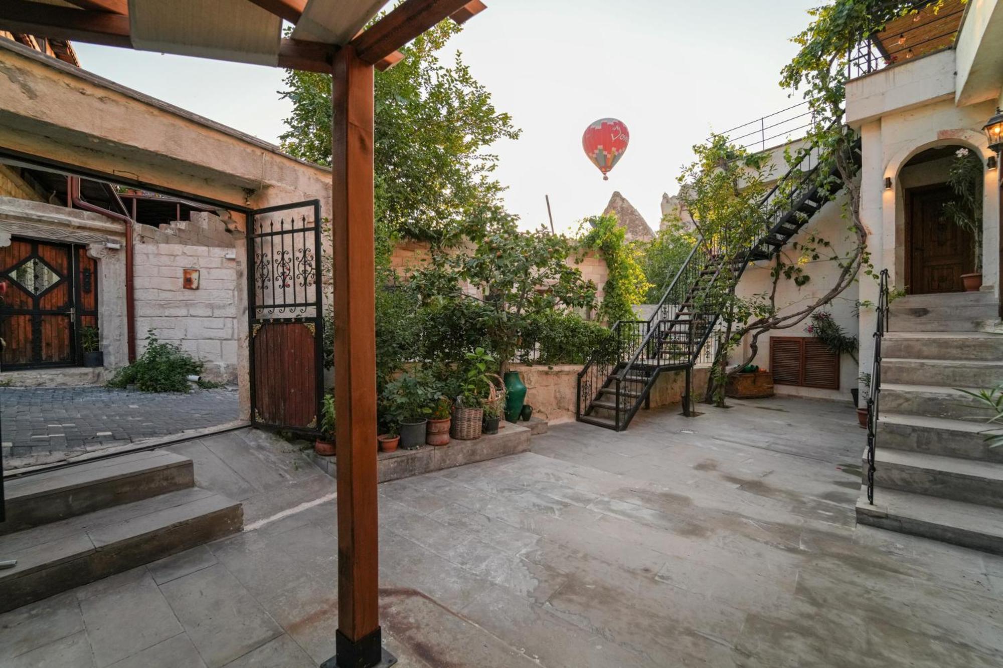 Matiana View Cave Hotel Goreme Bagian luar foto