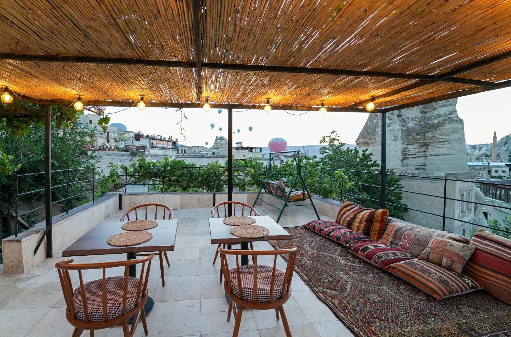 Matiana View Cave Hotel Goreme Bagian luar foto